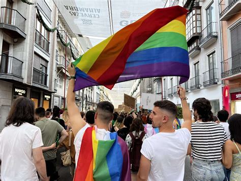 locales gay granada|La Granada gay: visitas, restaurantes y bares de ambiente LGBT+